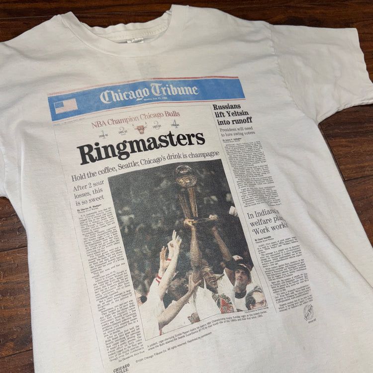 FOTL Chicago Bulls Ringmasters Newspaper Tee Sz L