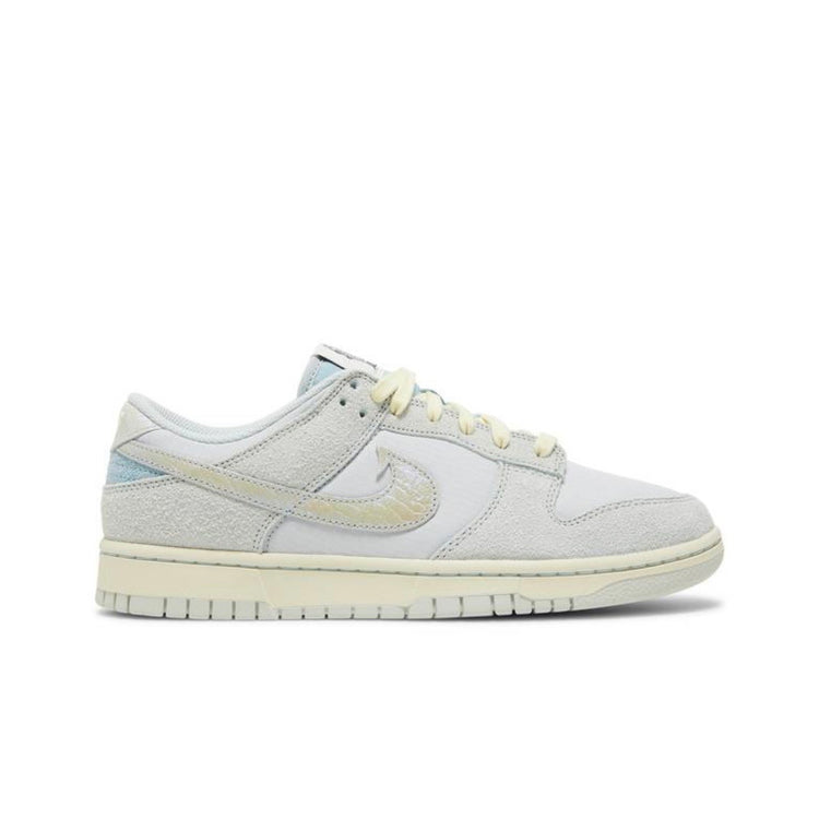 Nike Dunk Low SE Gone Fishing Chinook Salmon Deadstock