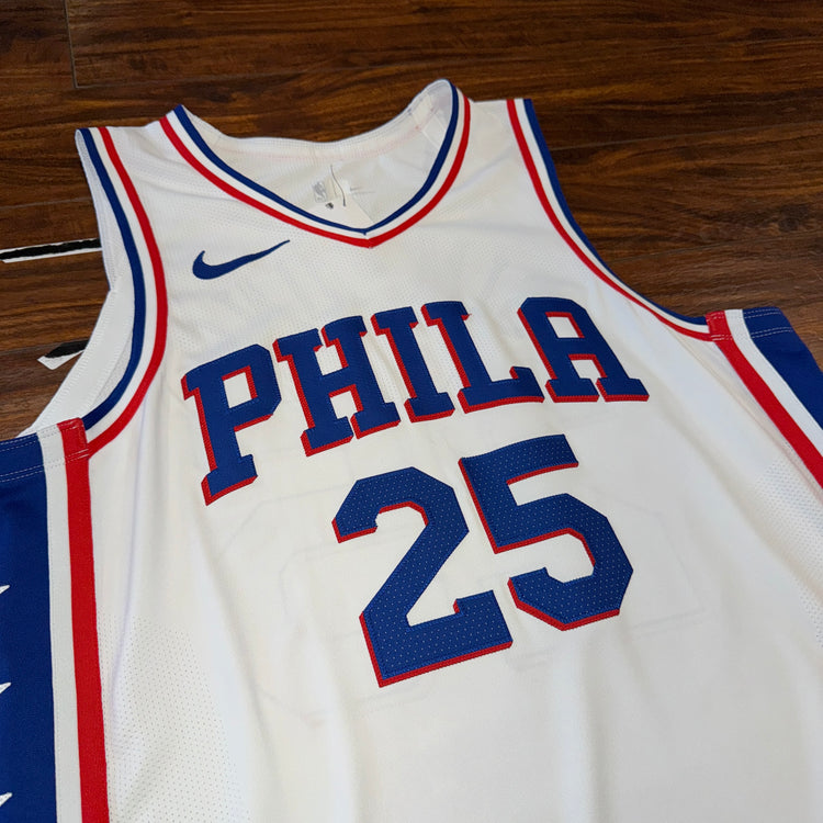 Nike Authentic Philadelphia 76ers Ben Simmons Jersey Sz L