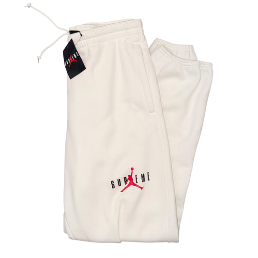 NWT Jordan Supreme Sweats White Sz M