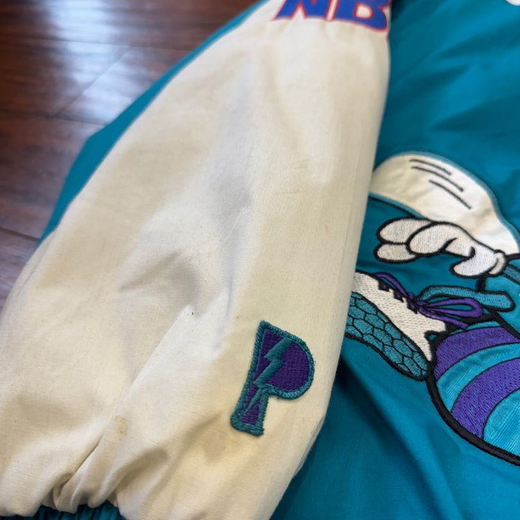 Pro Player 90's Charlotte Hornets Puffer Jacket Sz M