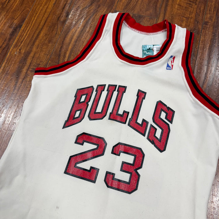 Sand-Knit Chicago 80's Michael Jordan Jersey Sz L