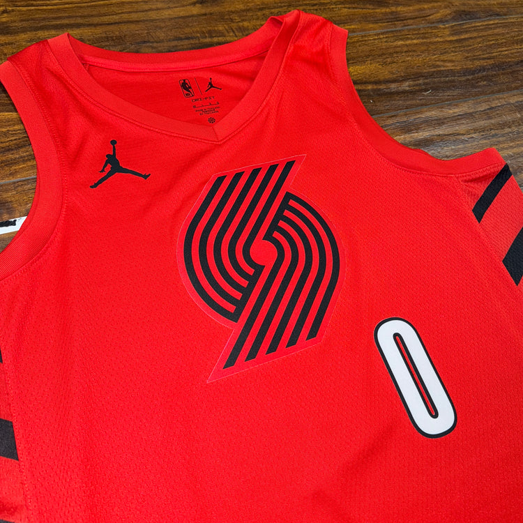 NWT Nike Portland Trail Blazers Damian Lillard Jersey Sz L