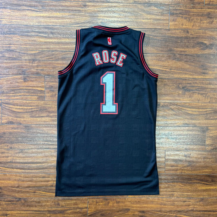 Adidas Limited Edition Bulls Derrick Rose Jersey Sz S