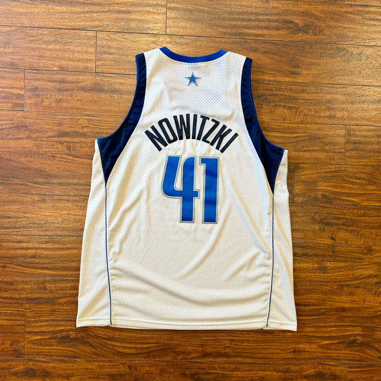 Nike 00’s Dirk Mavs Jersey Sz 2X