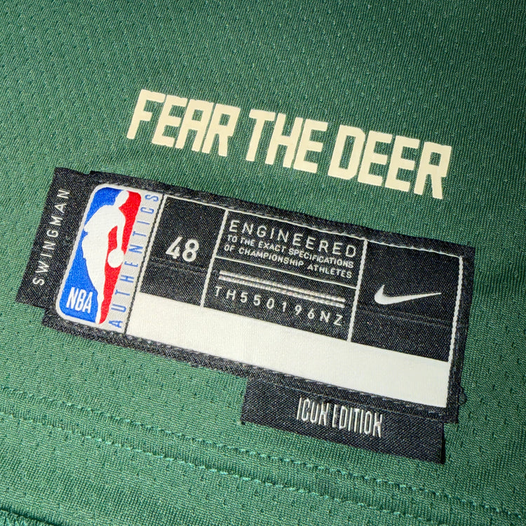 Nike Milwaukee Bucks Damian Lillard Jersey Sz L