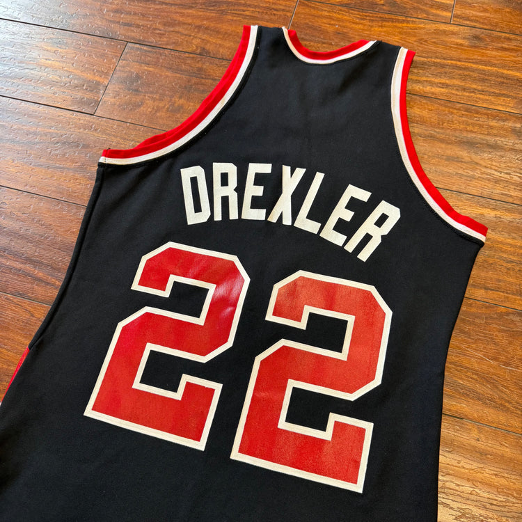 Sand-Knit 80’s Blazers Clyde Drexler Jersey Sz M