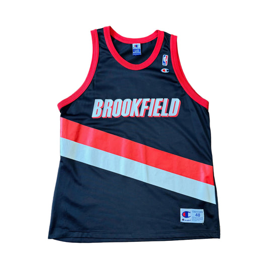 Champion Brookfield “Dame Time” Sz XL