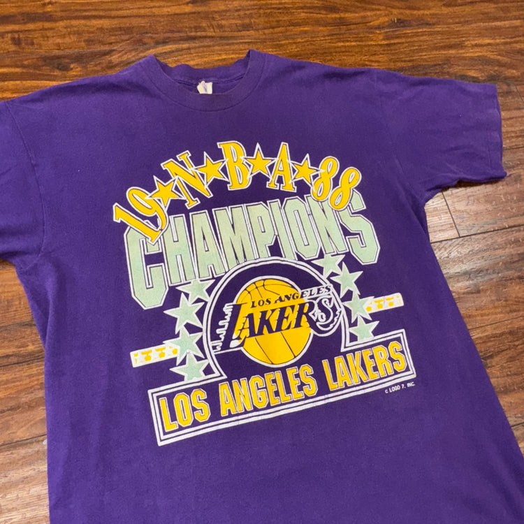 Logo 7 1988 Los Angeles Lakers Champs Tee Sz L