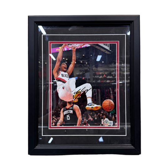 Beckett Authentic Shaedon Sharpe “Dunk” Autographed Framed Photo