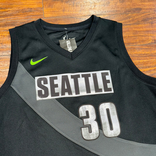 Nike Seattle Storm Breanna Stewart Jersey Sz XL