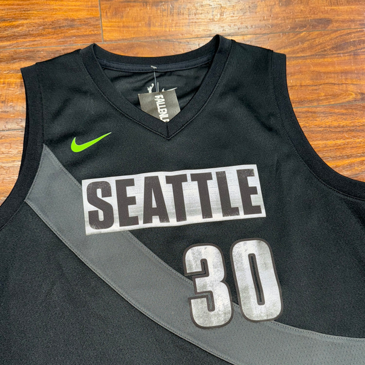 Nike Seattle Storm Breanna Stewart Jersey Sz YXL