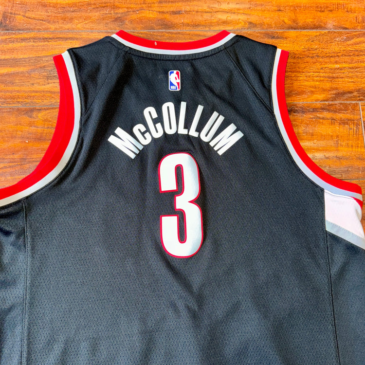 Nike Youth Portland Trail Blazers CJ McCollum Jersey Sz YXL