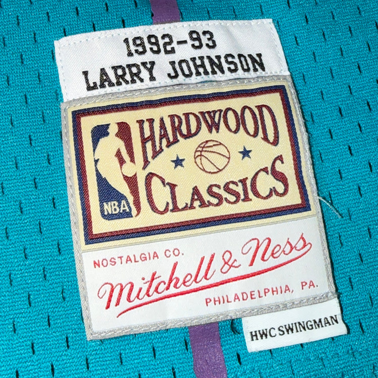 Mitchell & Ness 1992-93 Charlotte Hornets Larry Johnson Away Jersey Sz YL