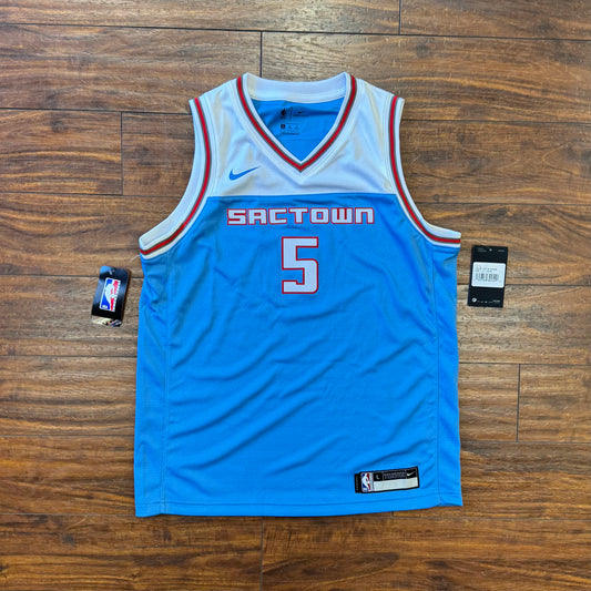 NWT Nike Kings De'Aaron Fox Jersey Youth L