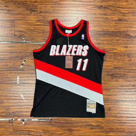 NWT MN Portland Trail Blazers Arvydas Sabonis Jersey Multiple Sizes