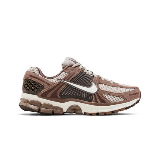 DS Nike Zoom Vomero Mink Brown  Multiple Sizes