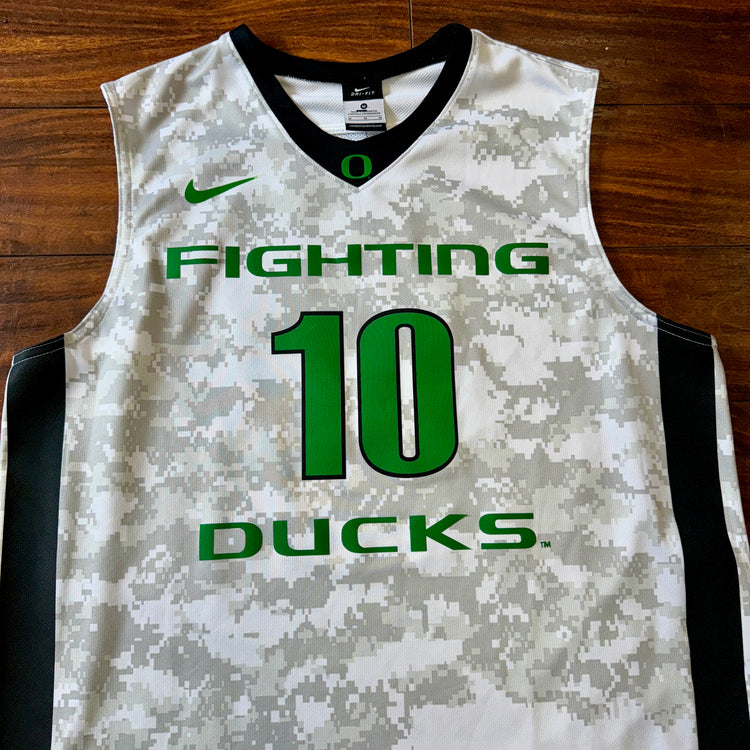 Nike Oregon Ducks Charlie Noebel Armed Forces Classic Jersey Sz M