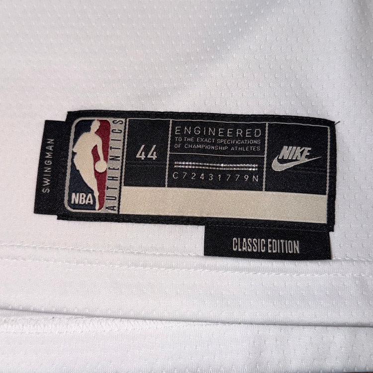 Nike Swingman 2022-23 Classic Edition Los Angeles Lakers LeBron James Jersey Sz M