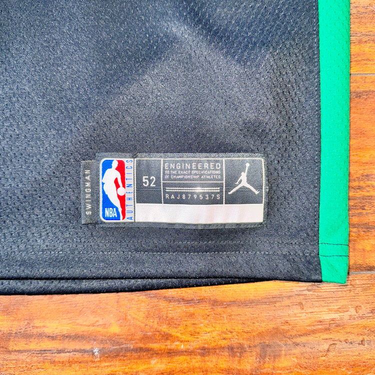 Nike Boston Celtics Jayson Tatum Jersey Sz XL