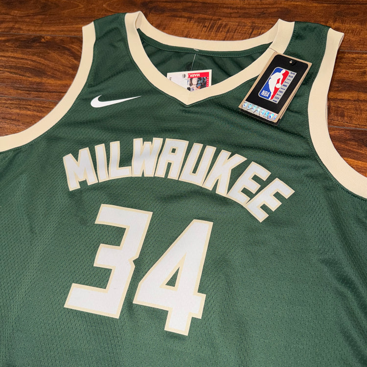 NWT Nike Milwaukee Bucks Giannis Antetokounmpo Jersey Sz XL