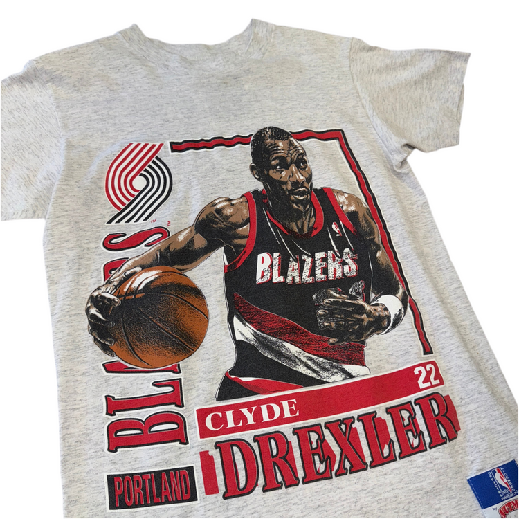 Nutmeg Portland Trail Blazers Clyde Drexler Tee Sz M