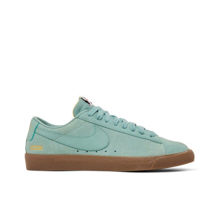 Nike SB Blazer Low GT Supreme Canon Deadstock