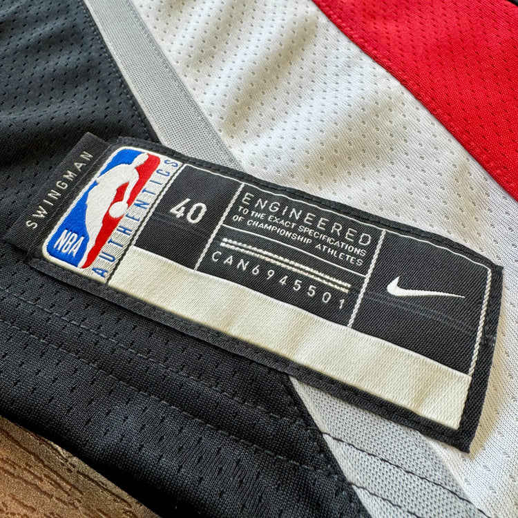 Nike Swingman Blazers Damian Lillard Jersey Sz S