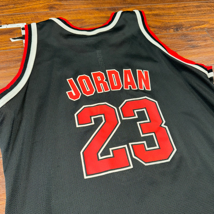 Champion Chicago Bulls MJ Jersey Sz YXL