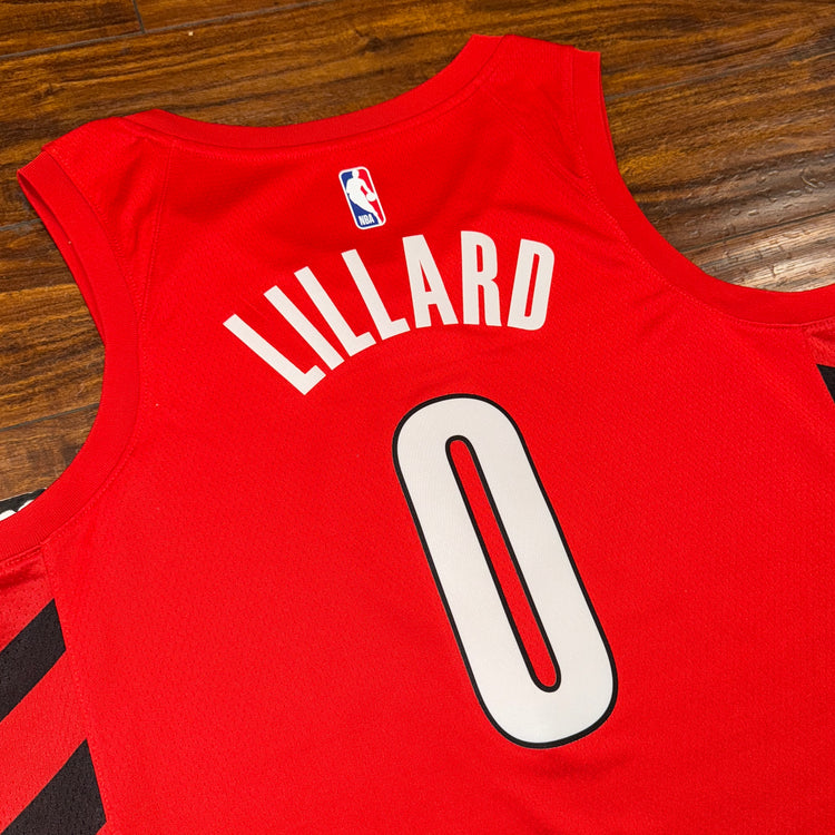 NWT Nike Portland Trail Blazers Damian Lillard Jersey Sz L