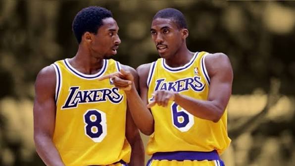Champion 90’s Los Angeles Lakers Eddie Jones Away Jersey Sz XL