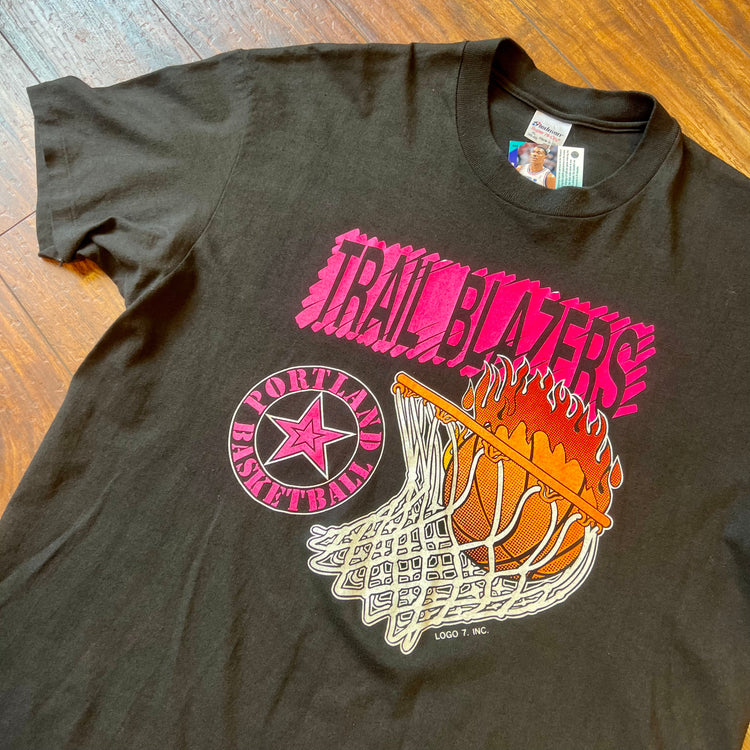 Logo7 Early 90’s Blazers Basketball T-shirt Size XL